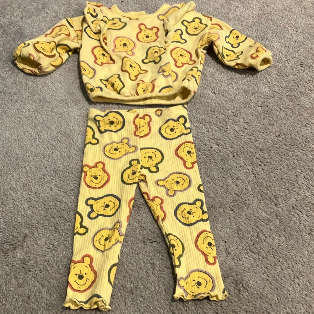 Disney Baby Winnie the Pooh Outfit